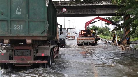 nlex traffic update today going to pampanga|Floods continue to stall NLEx traffic .